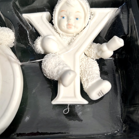 Department 56 Snowbabies PreOwned Assortment of 10 Figurines Ornaments - Picture 13 of 13